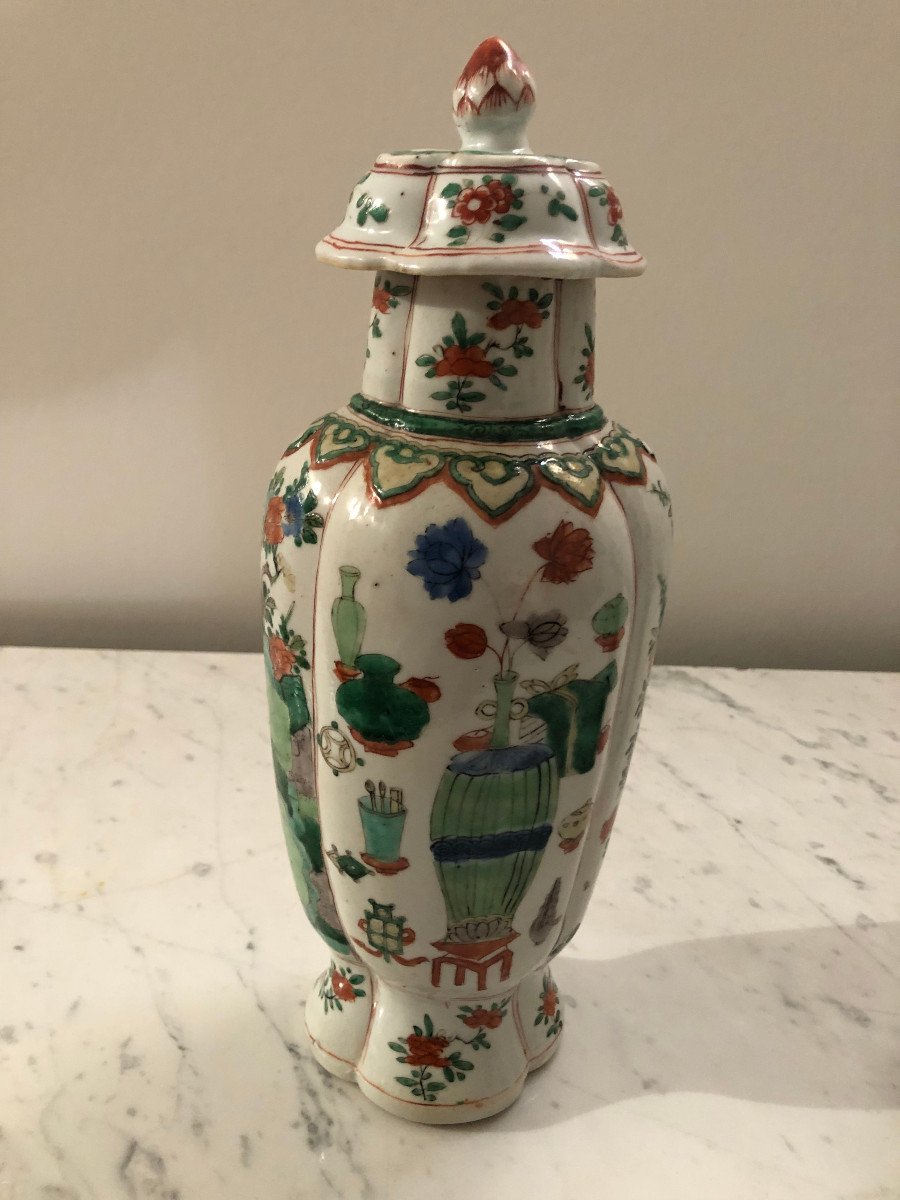 Kangxi Period Porcelain Vases -photo-2