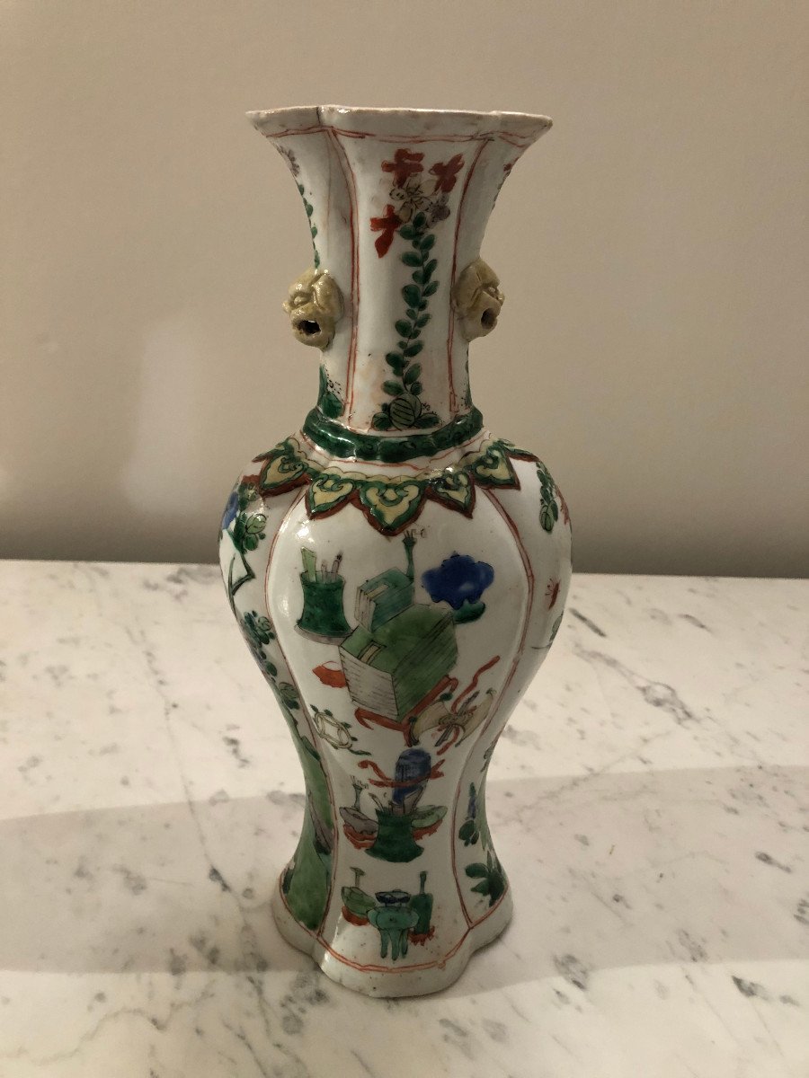 Kangxi Period Porcelain Vases -photo-3