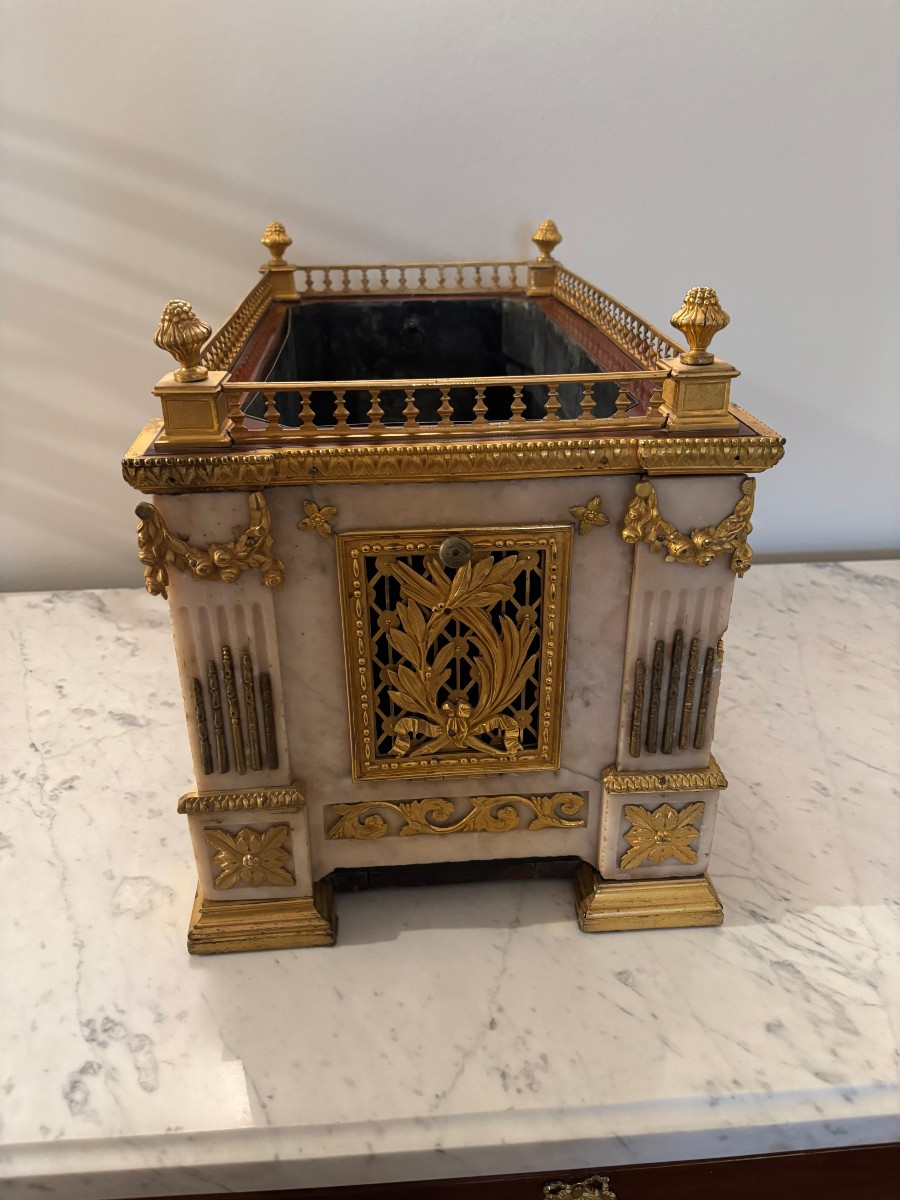 Louis XVI Period Jardinière Music Box-photo-1