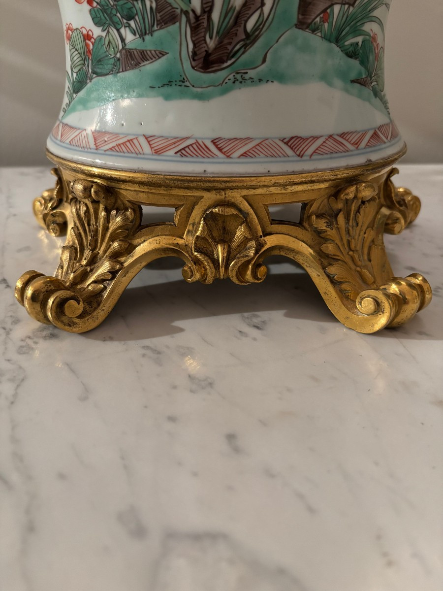 Pair Of Large Kangxi-period Green Family Covered Potiches-photo-2