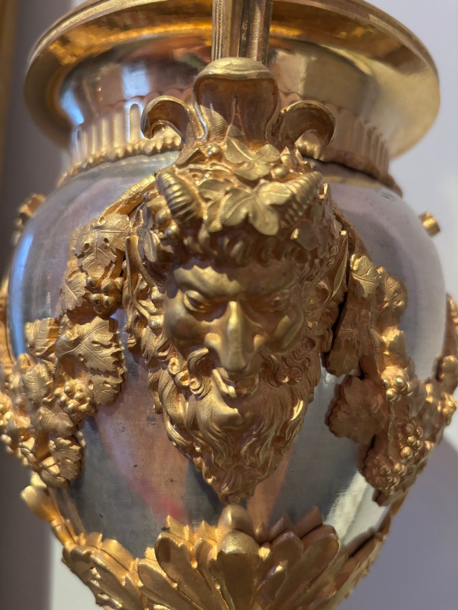 Paire de vases en bronze d'époque Louis XVI attribués à François Rémond (1747-1812)-photo-3