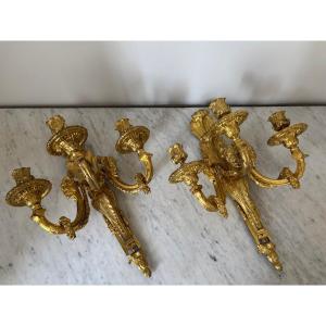 Paire d'appliques d'époque Louis XVI attribuée à DELAFOSSE
