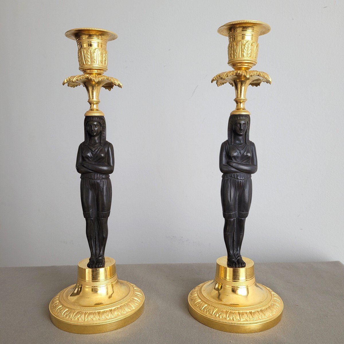 Pair Of Torches Return From Egypt, Circa 1800.