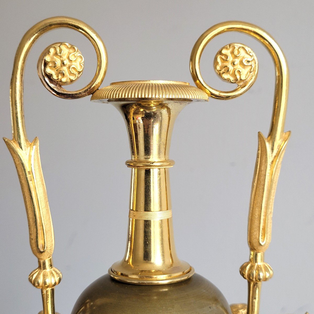 Paire De Vase à l'Antique Attribués à Claude Galle, Epoque Empire.-photo-7