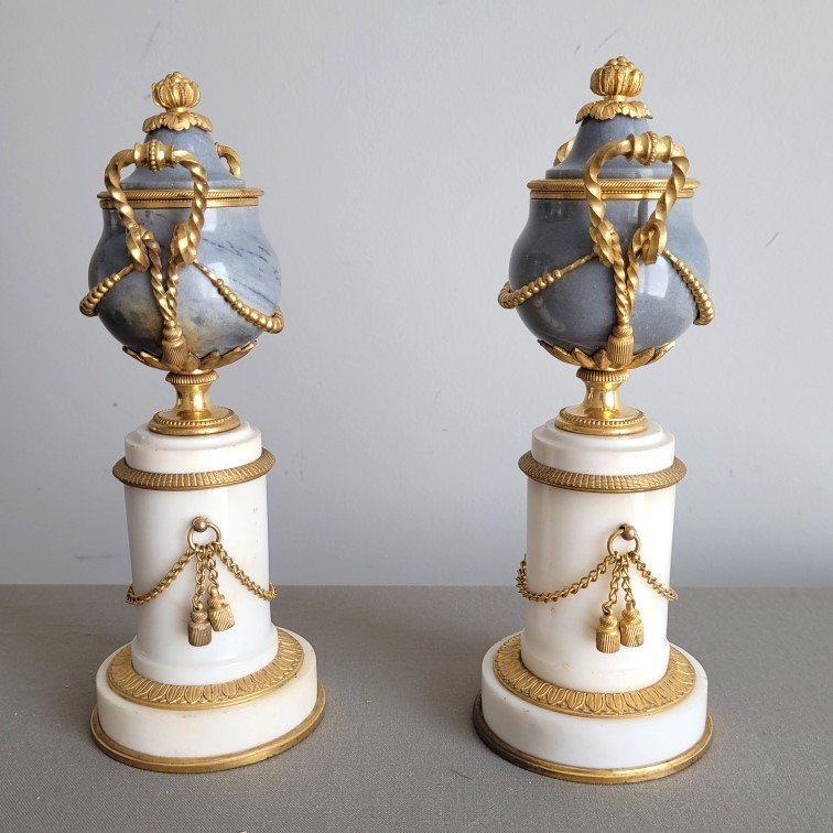 Paire de Cassolettes de Style Louis XVI, XIXème Siècle.-photo-4