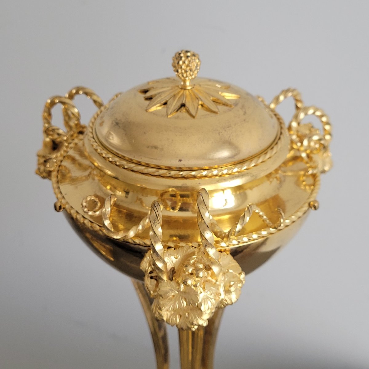 Pair Of Athenian Cassolettes, 19th Century.-photo-3