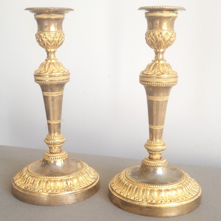 Pair Of Louis XVI-era Candlesticks.-photo-2