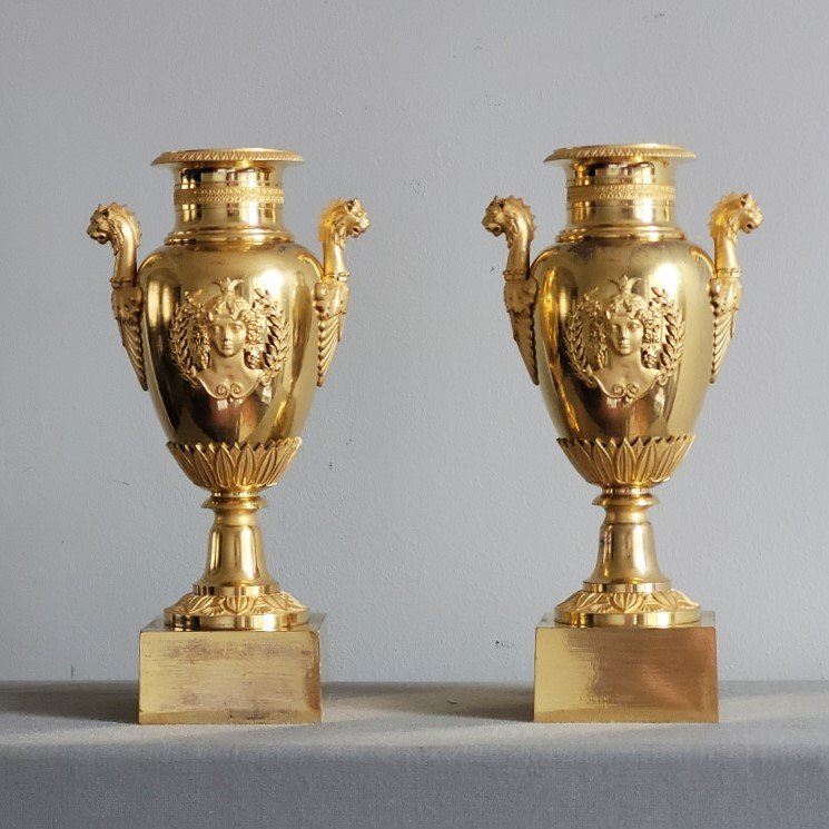 Pair Of Etruscan-style Vases From The Empire Period.-photo-2