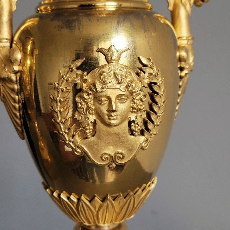 Pair Of Etruscan-style Vases From The Empire Period.-photo-3