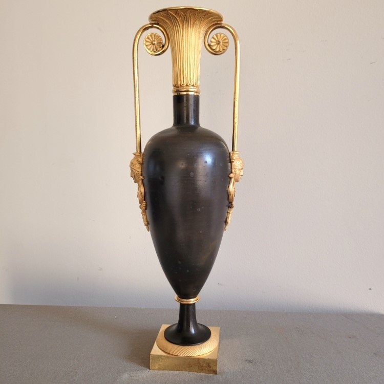 Antique-style Vase From The Empire Period, Attributed To Claude Galle, Circa 1800–1810.-photo-2