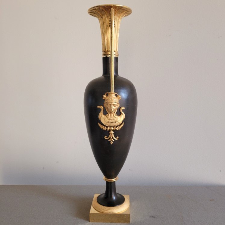 Antique-style Vase From The Empire Period, Attributed To Claude Galle, Circa 1800–1810.-photo-3