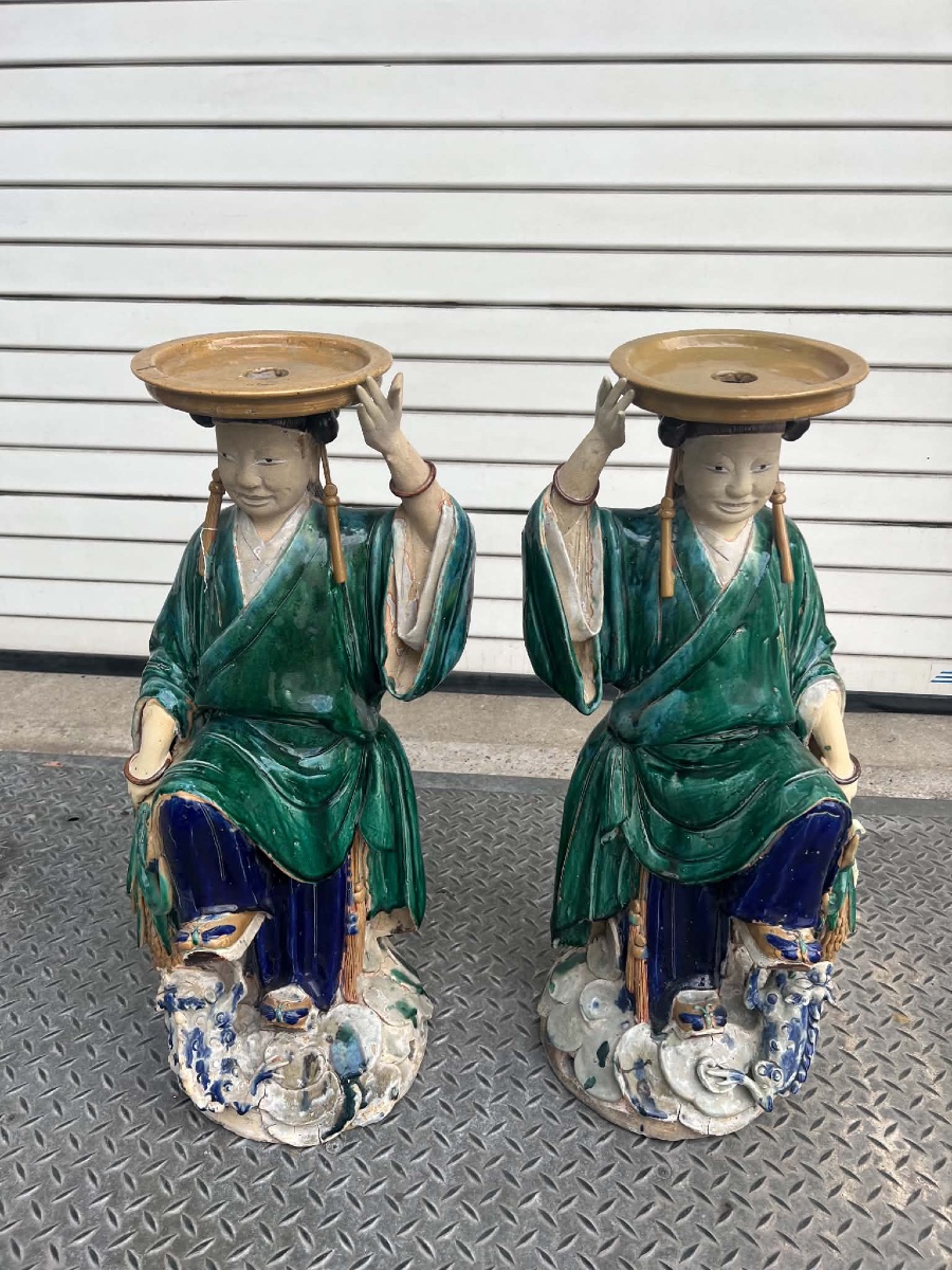 Important Pair Of Glazed Porcelain Statues Depicting Chinese Porters – 19th Cent.
