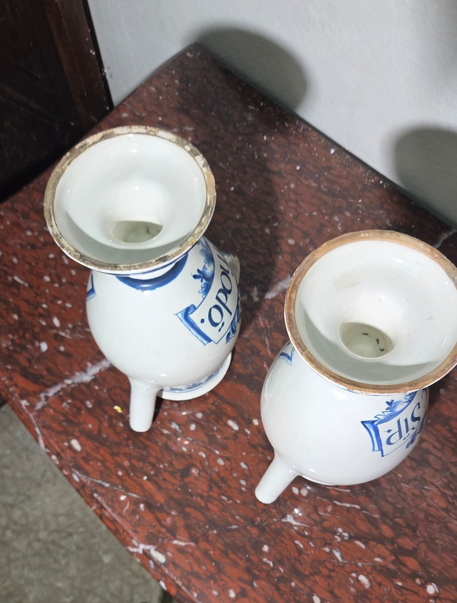 Paire de chevrettes en faience de Marseille-photo-2