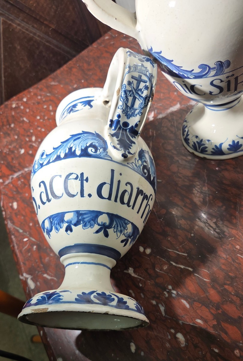 Paire de chevrettes en faience de Marseille-photo-4
