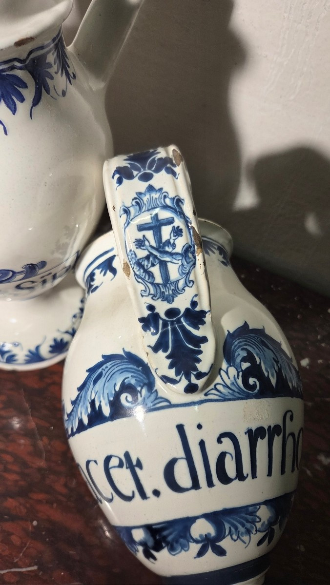Paire de chevrettes en faience de Marseille-photo-5