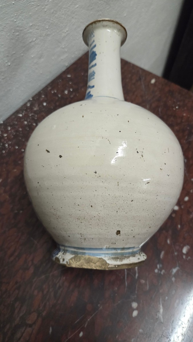 Vase bouteille en faience de Castelli-photo-1