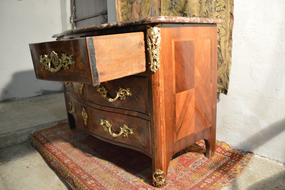 Regence Chest Of Drawers In Rosewood Veneer-photo-3