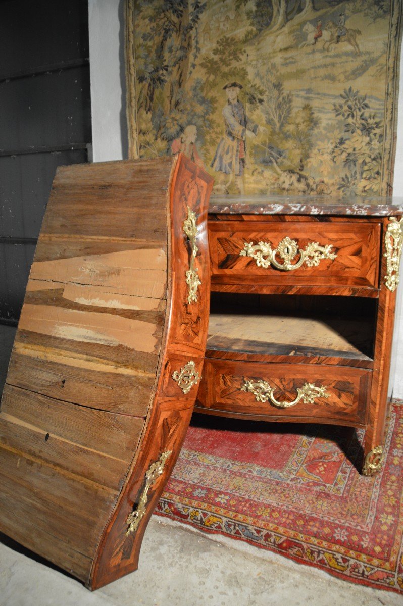 Regence Chest Of Drawers In Rosewood Veneer-photo-2