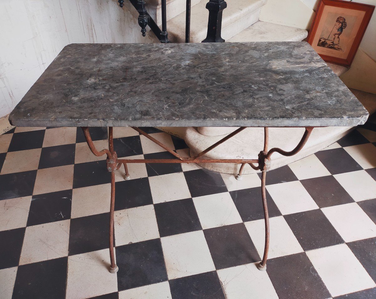 Bistro Table-photo-3