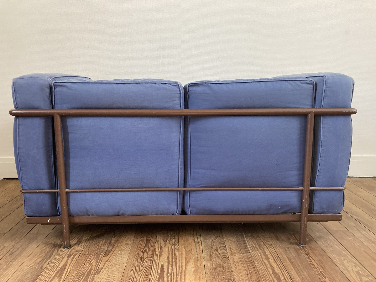 Pair Of Lc2 Le Corbusier Sofas For Cassina-photo-2