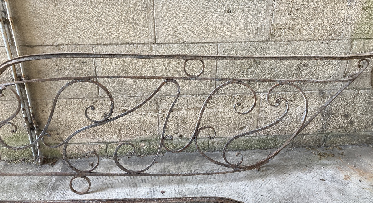 Set Of Wrought Iron Staircase Grilles, Early 18th Century -photo-4