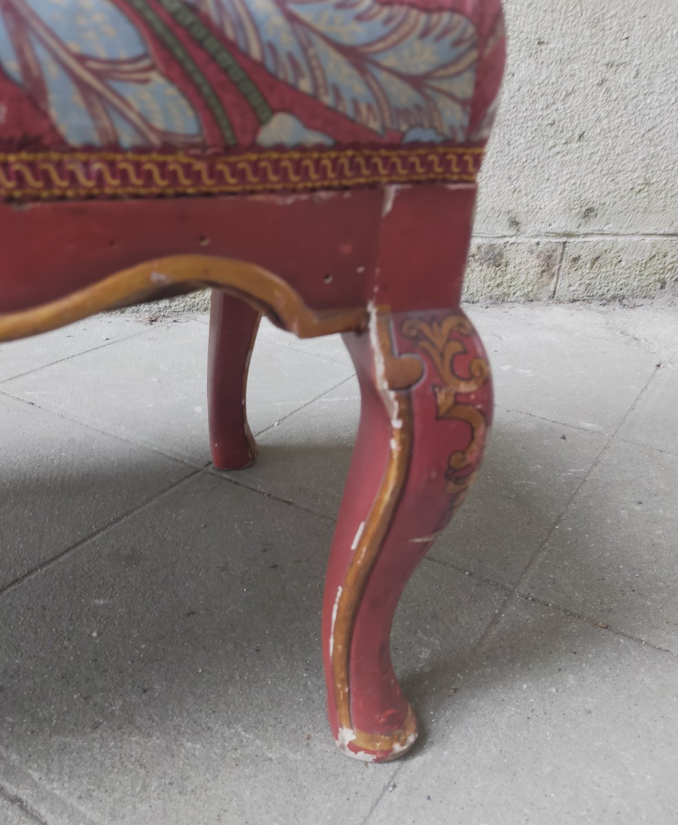 Small Venetian Style Bench Stool-photo-3