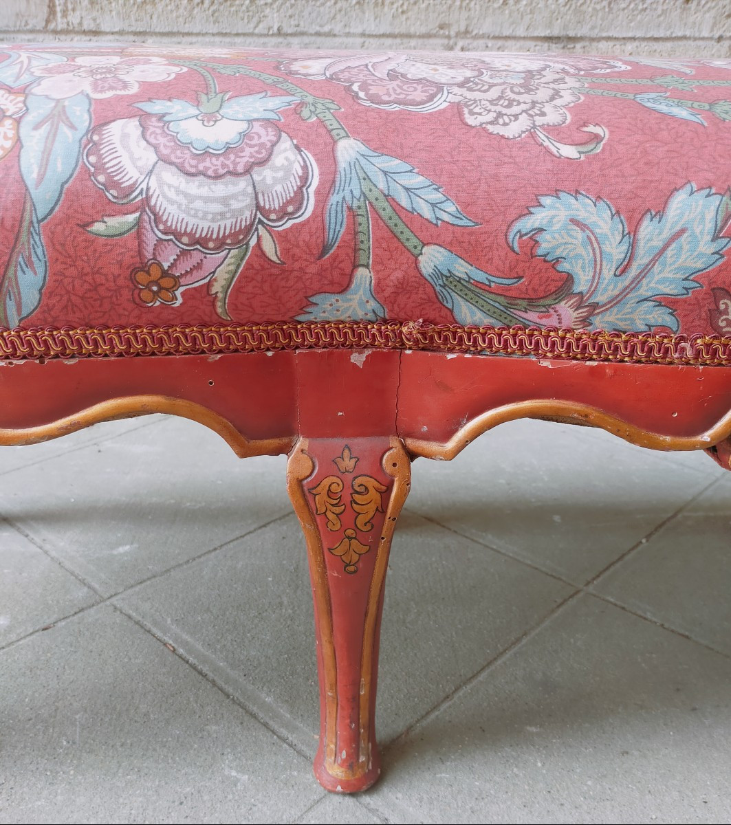 Small Venetian Style Bench Stool-photo-4