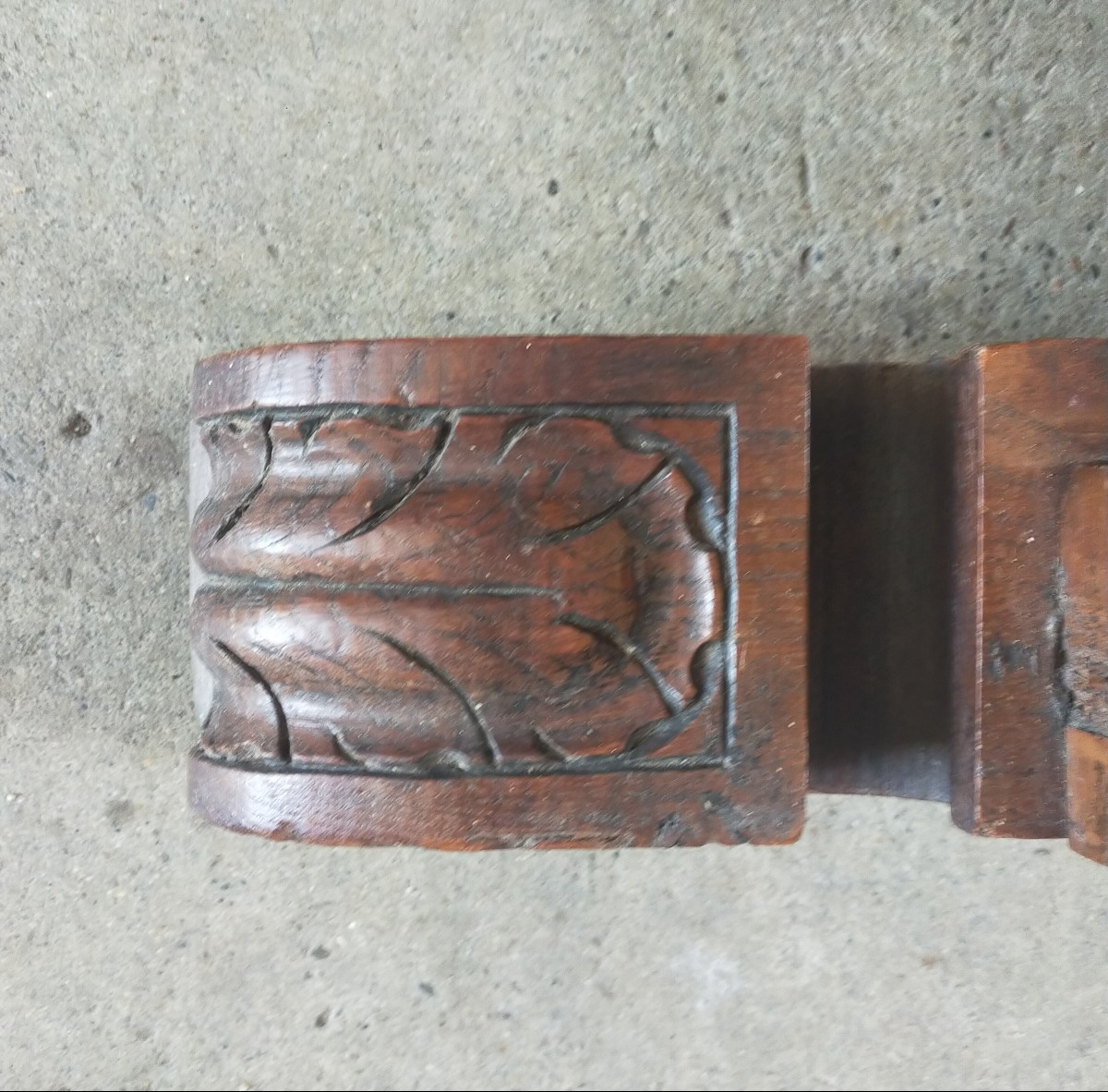 Table Partly 16th Century-photo-2