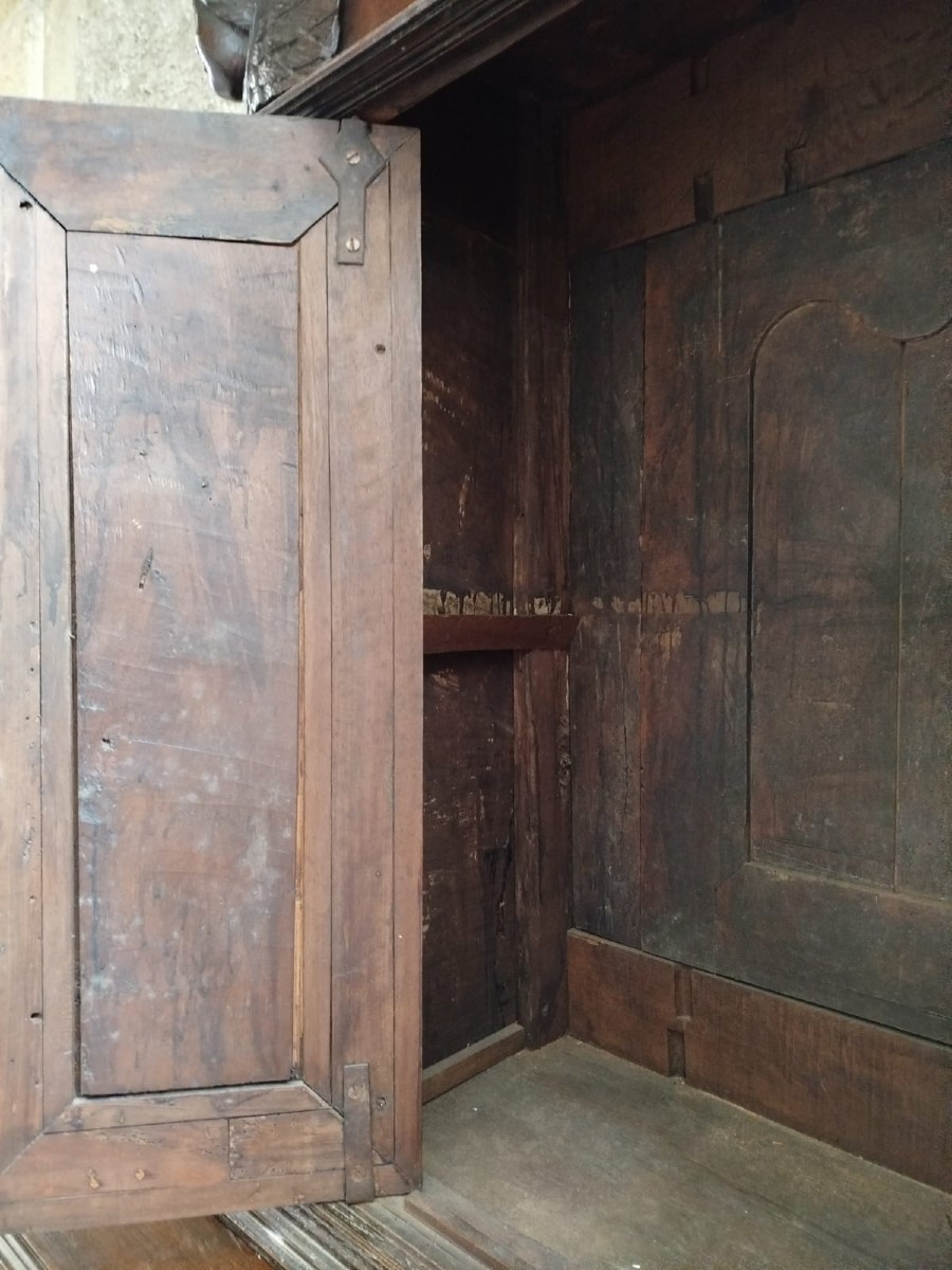 Two Part Buffet Circa 1600-photo-8