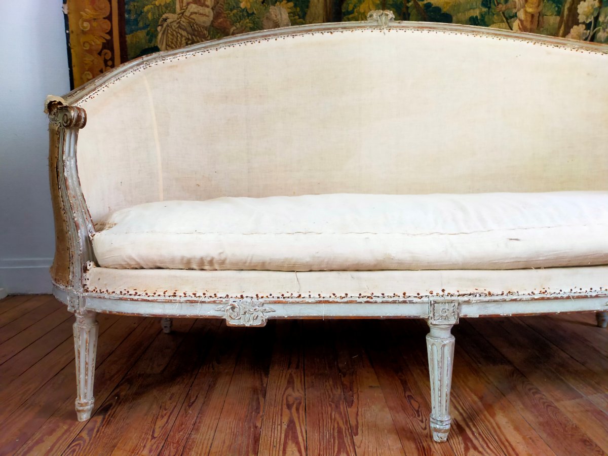 18th Century Louis XVI Basket Sofa