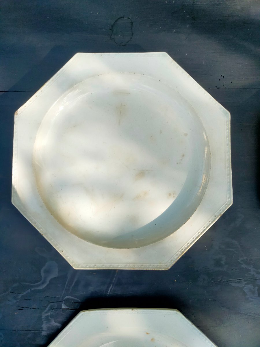 8 Octagonal Plates Made Of Fine Creil Earthenware-photo-6