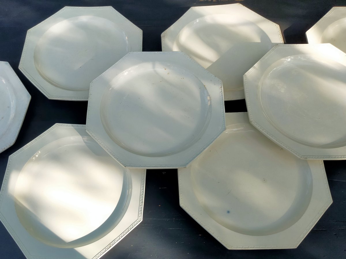 8 Octagonal Plates Made Of Fine Creil Earthenware