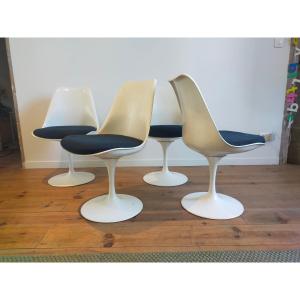 4 Saarinen Tulip Chairs For Knoll
