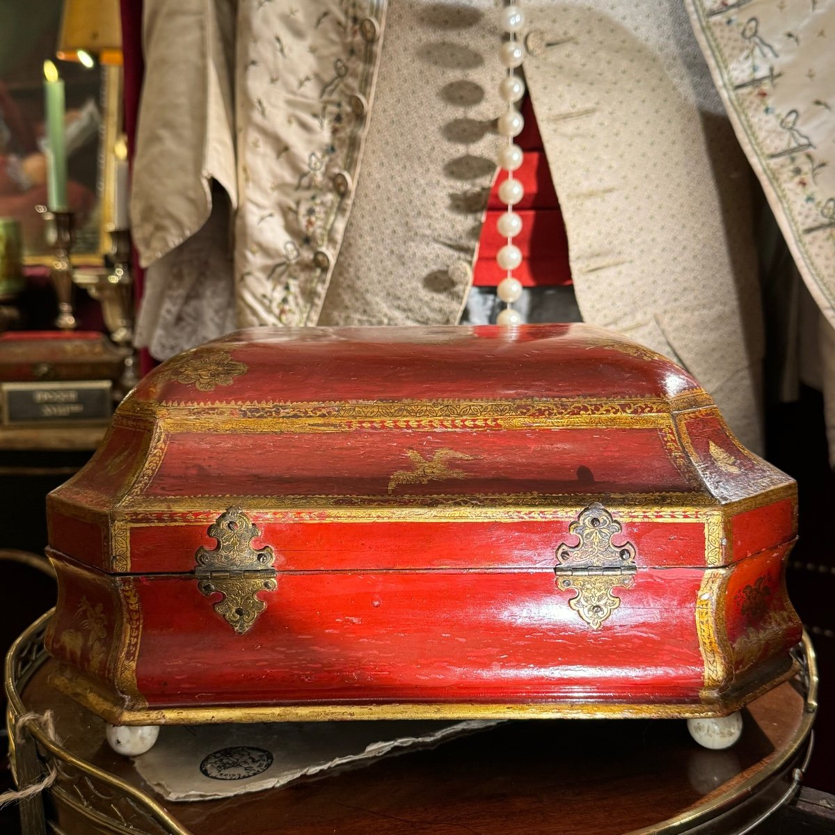 Rare Regency Box “coral Red And Gold” For Toilette Or Wig, Early 18th Century.-photo-4