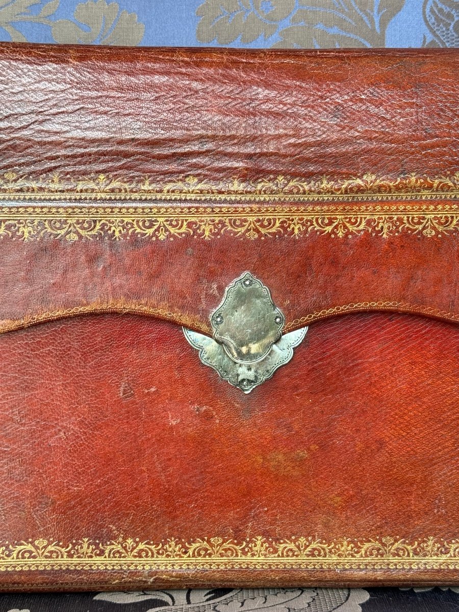 Grand portefeuille à soufflets  Louis XV, maroquin  rouge, motifs dorées, XVIIIè.-photo-2