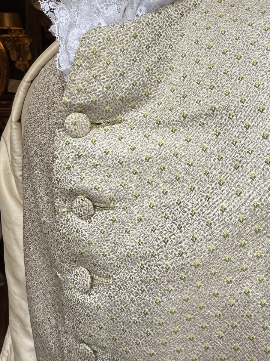  Habits d’homme XVIIIè : Veste, Gilet et Culotte, tissus luxueux.-photo-8