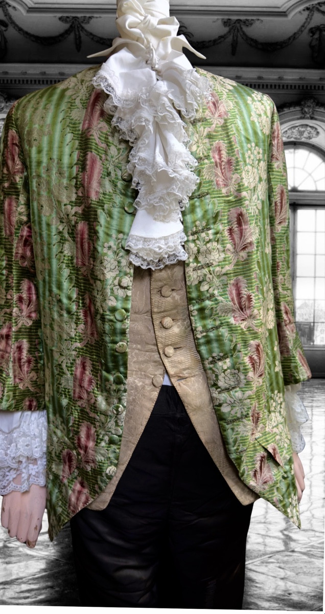 Ensemble d’homme  XVIIIe, veste, gilet, culotte, sur mannequin ancien-photo-8