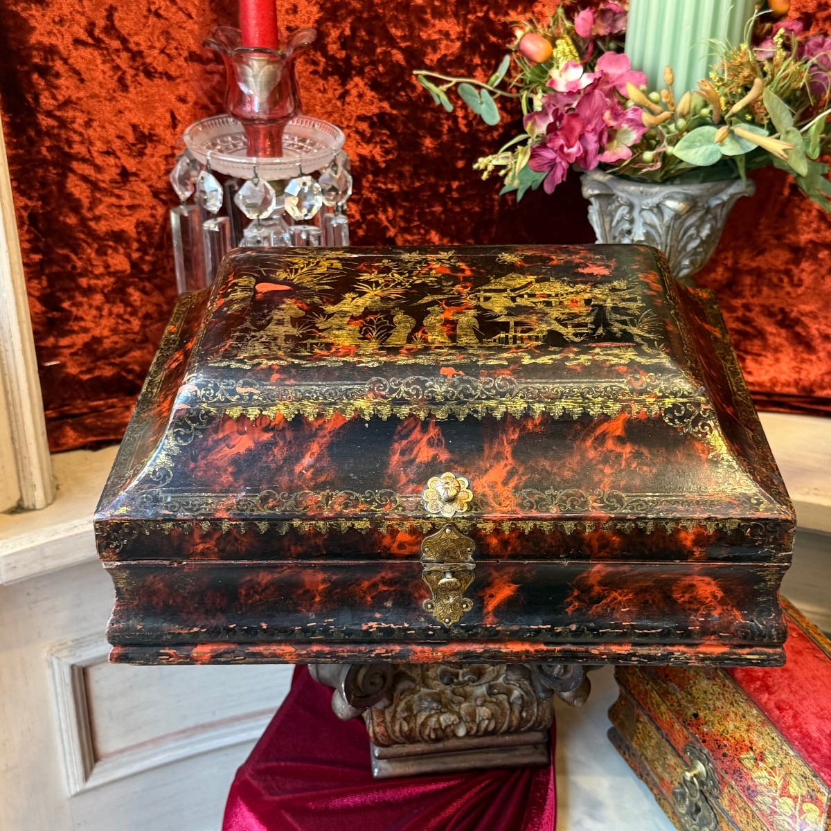 Toiletry Box, With Wig, Martin Varnish, 18th Century Regency -photo-2