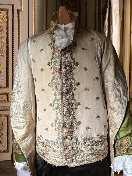 18th Century Venetian Frock Coat, Waistcoat And Breeches.-photo-2