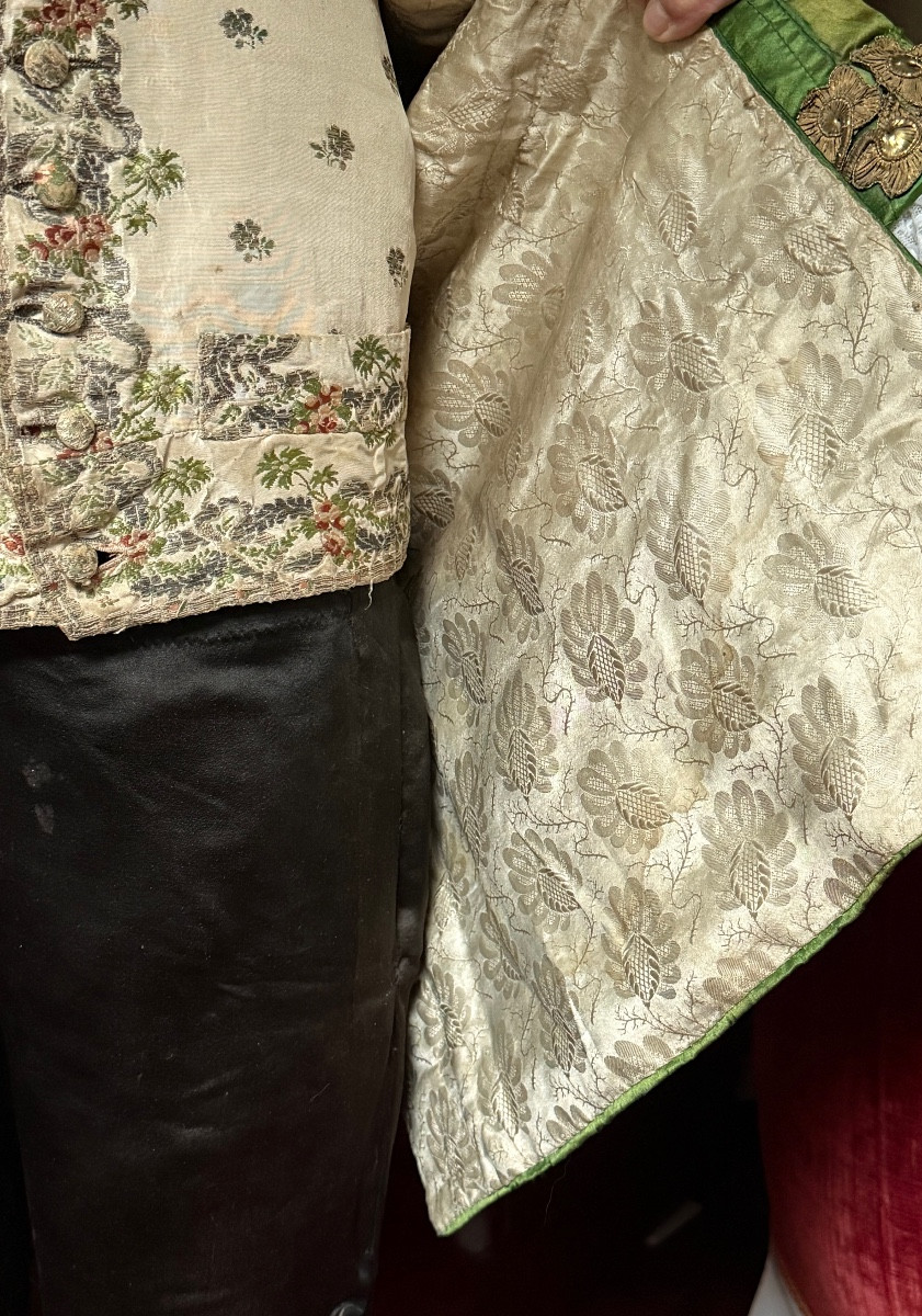 18th Century Venetian Frock Coat, Waistcoat And Breeches.-photo-4