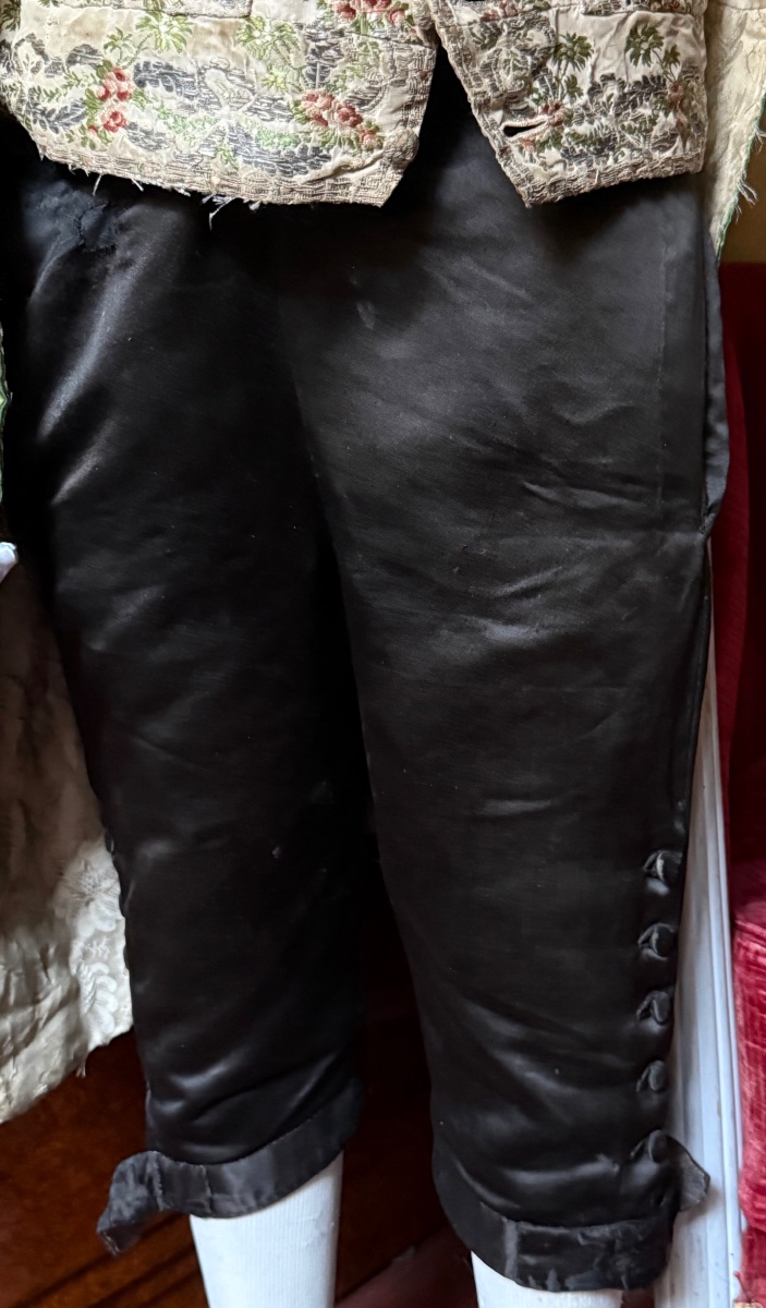 Waistcoat And Breeches, 18th Century, Circa 1780.-photo-4