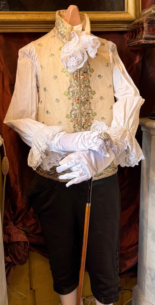 Waistcoat And Breeches, 18th Century, Circa 1780.-photo-3