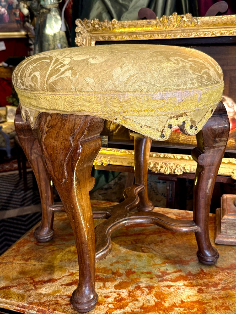 Pair Of Oval Stools, 18th-century Venice, Original Upholstery.-photo-3