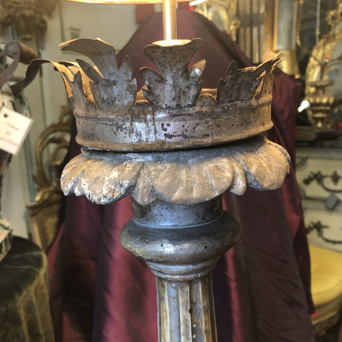 Haut pique-cierge  lampe, bois sculpté argenté, XVIIIème.-photo-2