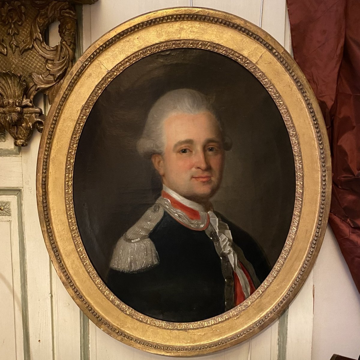 Noble, Capitaine, Maison militaire du Roi,** (A. Vestier attr) + un brevet. Ep. Louis XVI. -photo-2