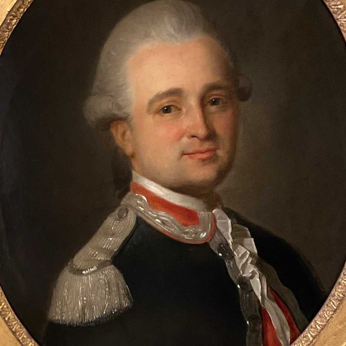 Noble, Capitaine, Maison militaire du Roi,** (A. Vestier attr) + un brevet. Ep. Louis XVI. -photo-1