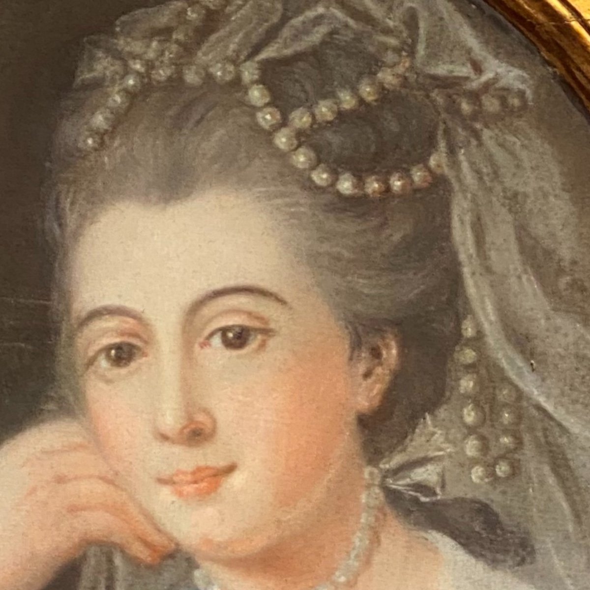 Élégante aux perles, à sa lecture, Pastel XVIIIe ép. Louis XVI-photo-2