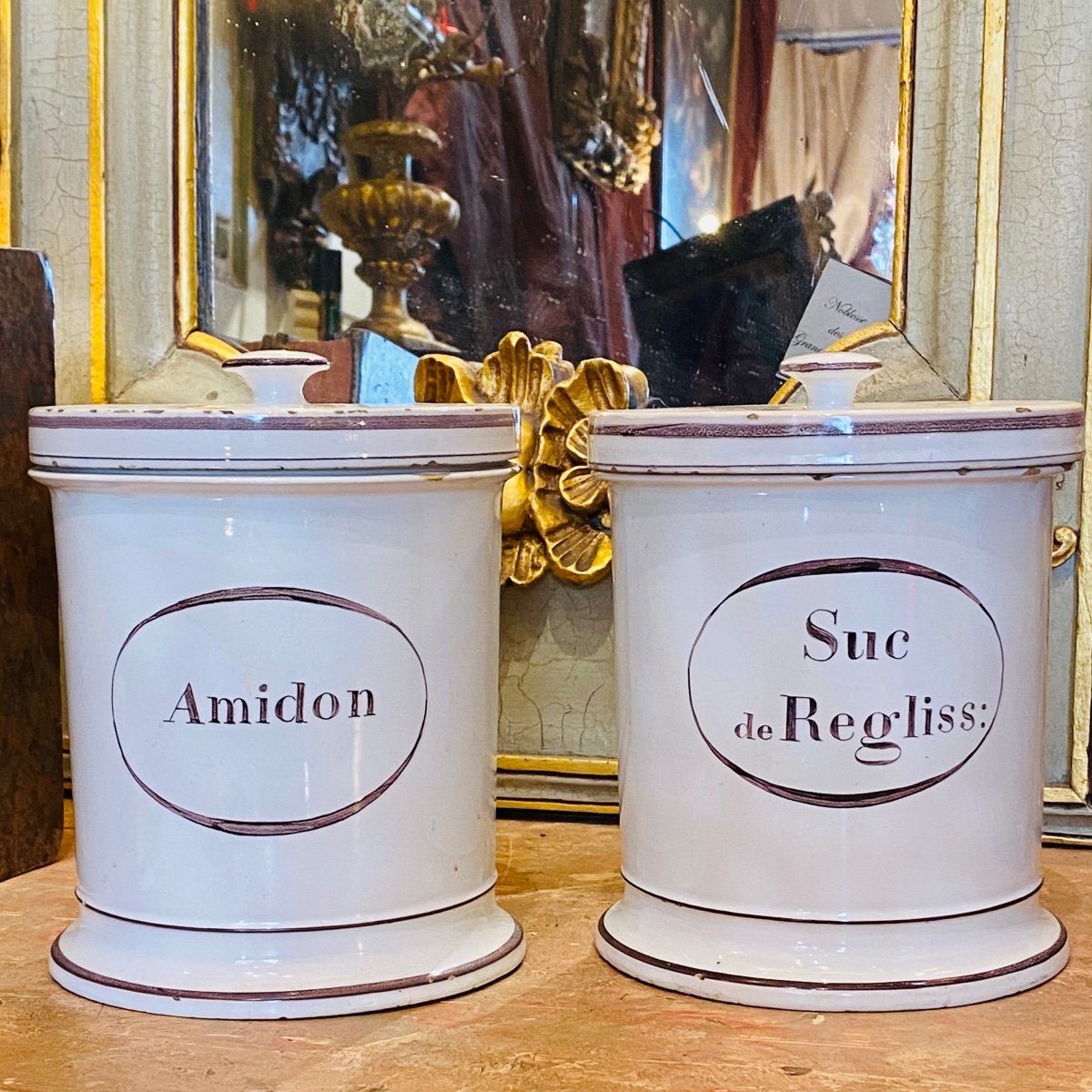 Pots en porcelaine de Paris, époque Empire, pharmacie. XIXe 