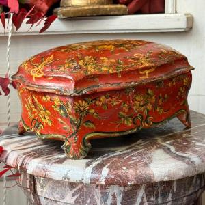 Venetian Jewelry Box, Floral Designs, Red Lacquer. 18th Century