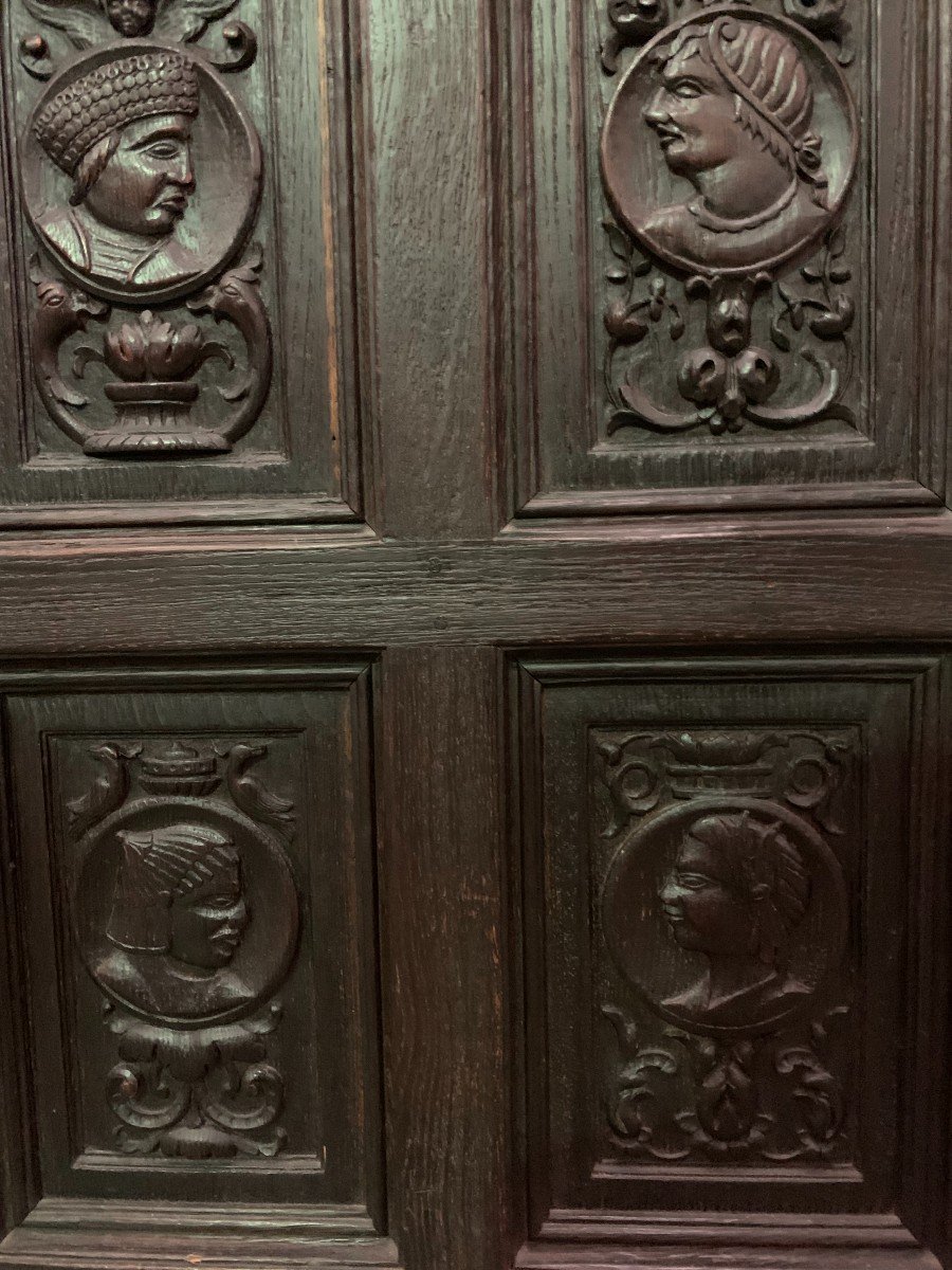 20th Century Renaissance Style Three-door Storage Cabinet-photo-4